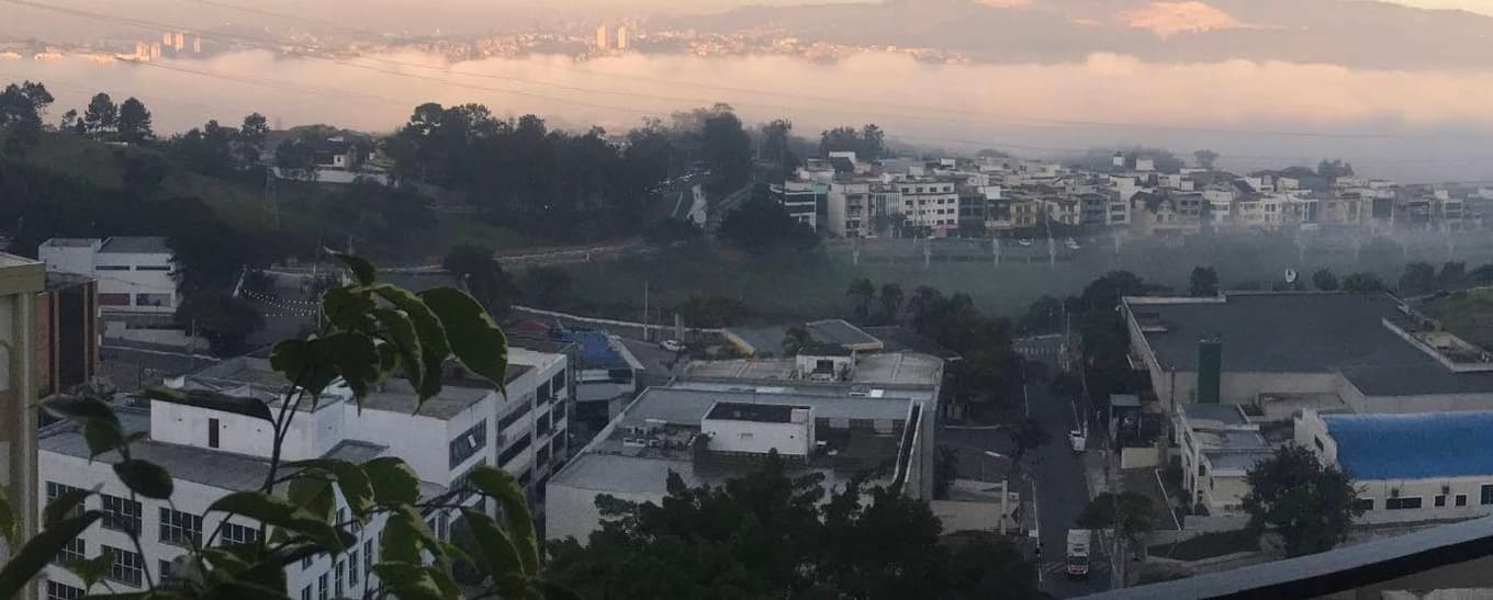 Terreno em leilão em Santana De Parnaíba - SP — Lote de 128m² Alphaville, Santana de Parnaíba - SP 40% de desconto