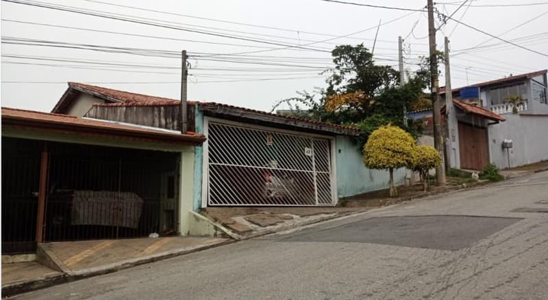 Casa em leilão em Mogi Das Cruzes - SP — Casa 300m², César de Souza, Mogi das Cruzes/SP - ocupada