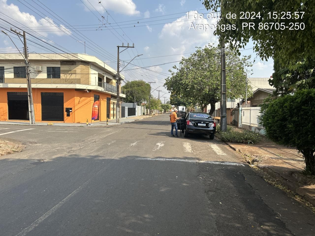 Foto 6 de 7: Casa em leilão em Arapongas - PR, bairro Centro — Casa com área total de 125,39m², Arapongas/PR