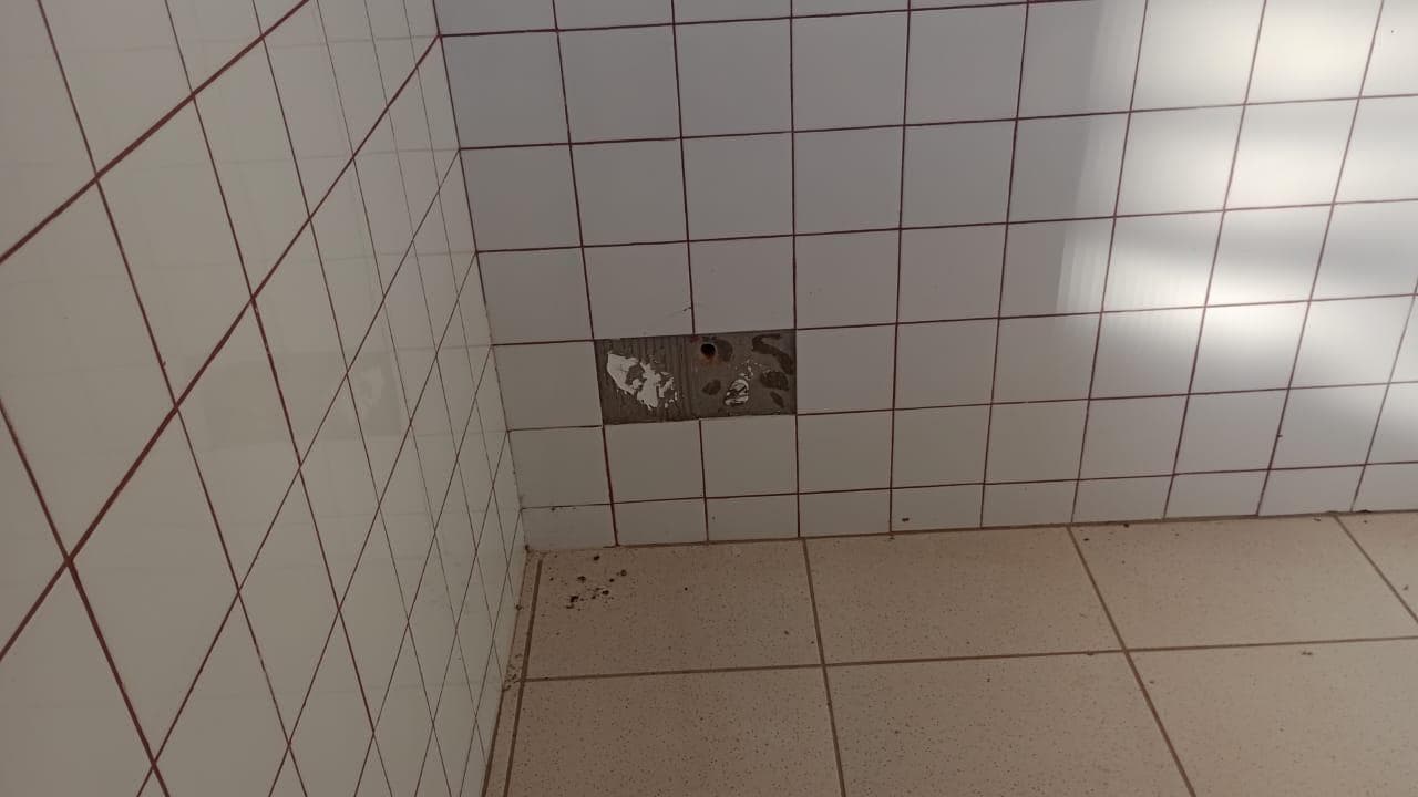 Foto 11 de 13: Casa em leilão em Capitão Leônidas Marques - PR — Casa 126m² Desocupada no Bairro Centro em Capitão Leonidas Marques/PR