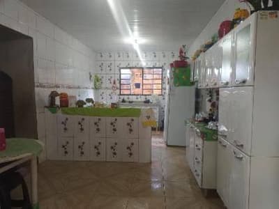 Foto 15 de 15: Casa em leilão em Caldas Novas - GO — Casa 178m² com Terreno 608m² | Caldas Novas-GO | Caldas do Oeste - Ampla com 4 Dorms e Varanda - Financiamento até 420 Meses!