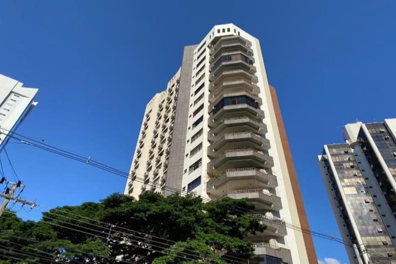 Foto 1 de 15: Apartamento em leilão em Maringá - PR, bairro Zona 01 — Apartamento 267m², 2 vagas em Maringá/PR - Ocupado