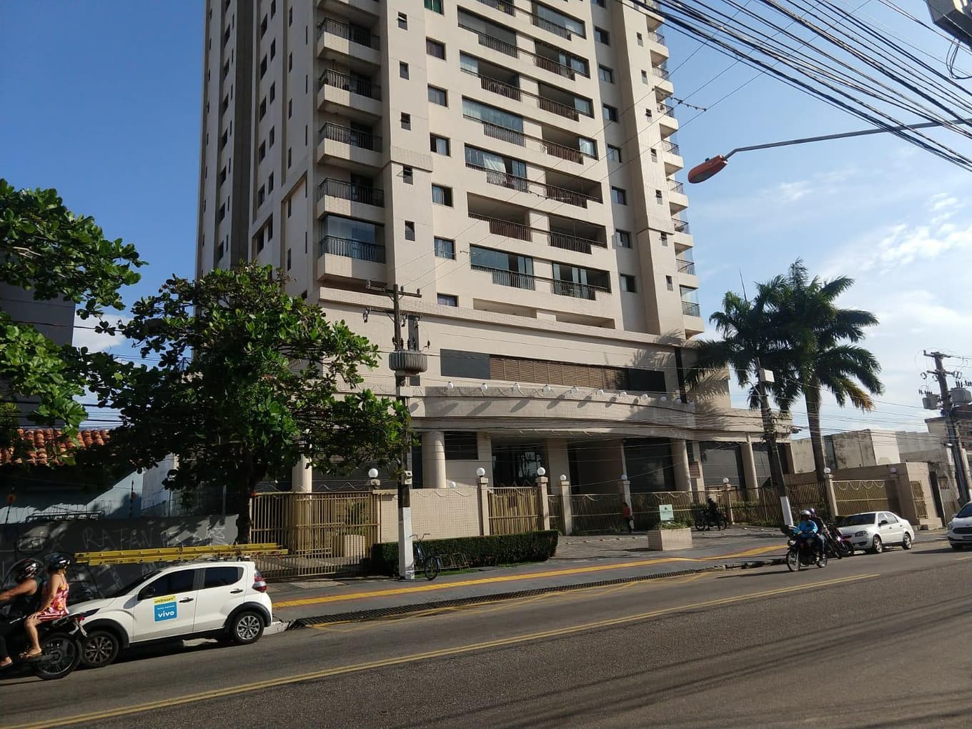 Apartamento em leilão em Belém - PA — Apto 155m², 3 Vagas, Ocupado, em Belém/PA