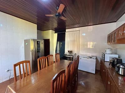 Foto 20 de 29: Casa em leilão em Ji-paraná - RO — Casa com 2 quartos (1 suíte) com área de 232,50m² - Nova Brasília, Ji-Paraná/RO