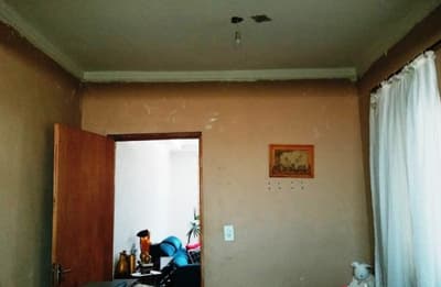Foto 3 de 16: Casa em leilão em São Carlos - SP — Sobrado, A.T 138m², 2 dorms, WC, lavabo, Prolongamento do Jardim Medeiros