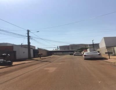 Foto 2 de 3: Casa em leilão em Rio Verde - GO — Casa 186m², Ocupada no Bairro Santa Luzia em Rio Verde/GO