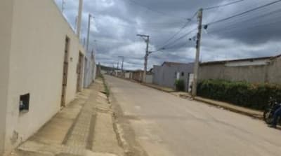 Foto 2 de 3: Casa em leilão em Vitória Da Conquista - BA — Casa, 128m², Primavera, Vitória da Conquista/BA ¿ Ocupada