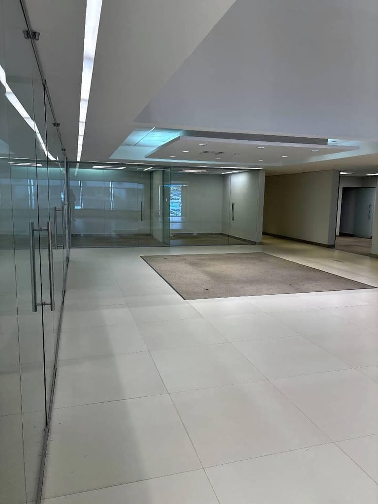 Foto 2 de 14: Comercial em leilão em Jundiaí - SP, bairro Centro — Ex-agência, Jundiaí / SP
