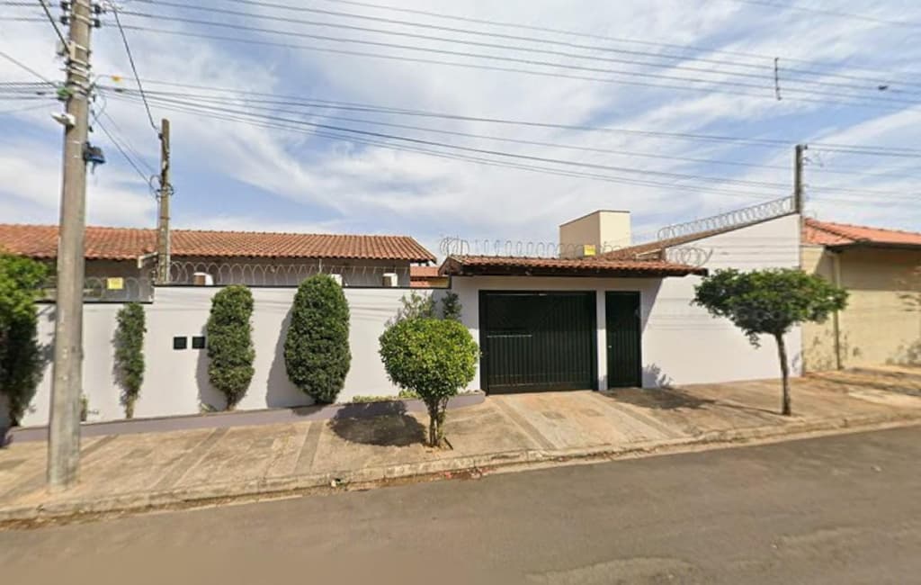 Foto 3 de 3: Casa em leilão em Rio Claro - SP, bairro Vila Bela — Casa 323m², Vila Bela, Rio Claro/SP - Ocupada