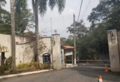 Foto 5 de 6: Casa em leilão em Cotia - SP — Casa 303m² com terreno de 2.200m², Ocupado no Bosque dos Pires, Cotia/SP
