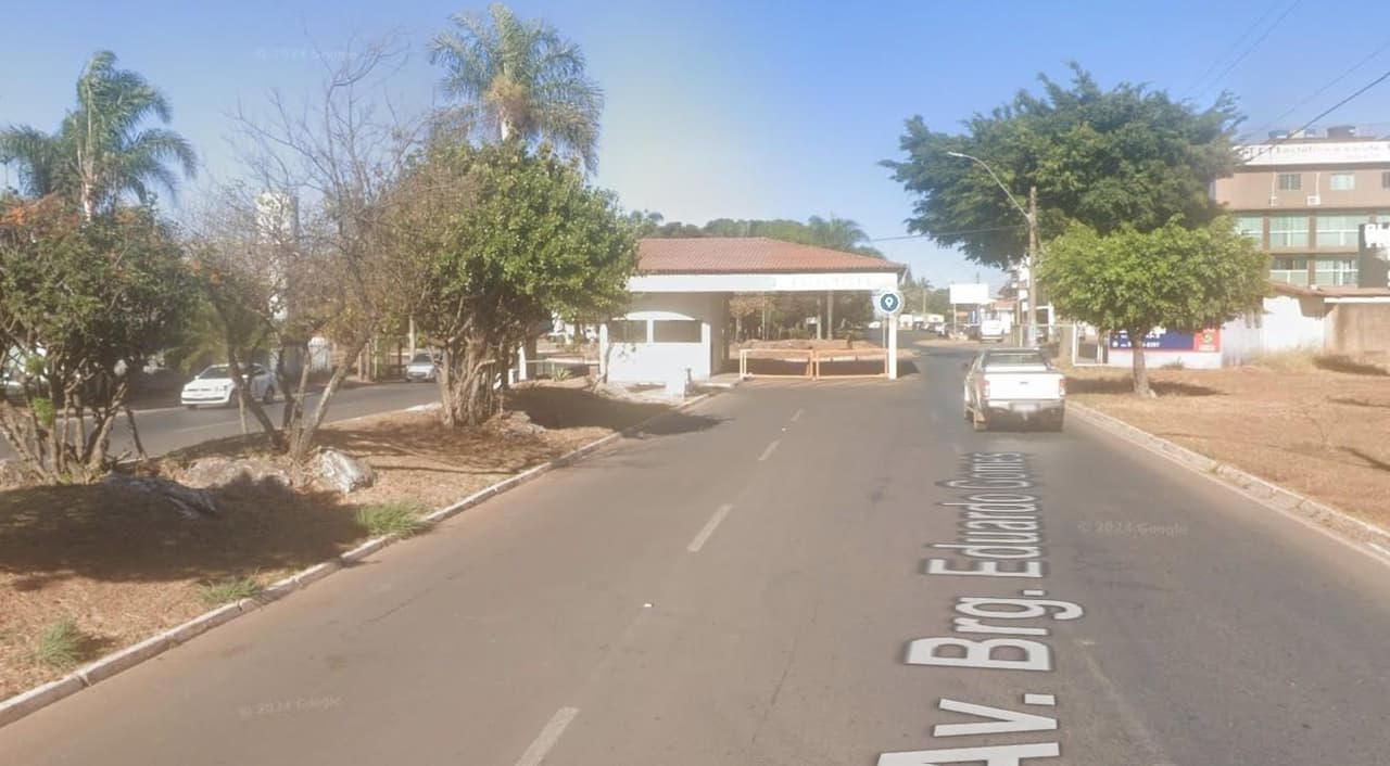 Foto 2 de 2: Casa em leilão em Brasília - DF — Casa 250m², Ocupado, Santa Maria, em Brasília/DF