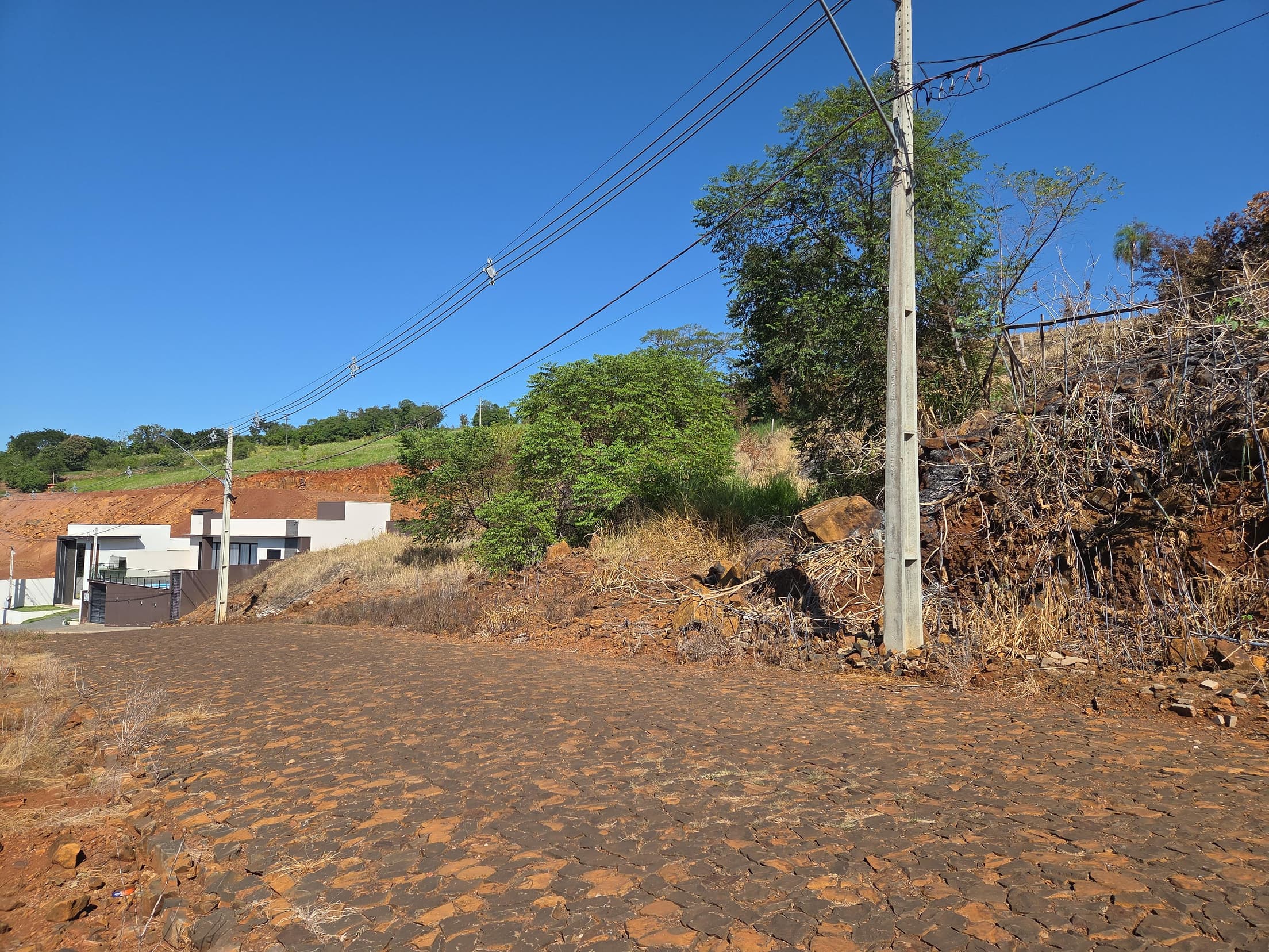 Terreno em leilão em Nova Prata Do Iguaçu - PR, bairro Distrito Turístico — LOTE URBANO Nº 09, QUADRA Nº 04 DO LOTEAMENTO BENEDETTI DO MUNICÍPIO DE NOVA PRATA DO IGUAÇU/PR ÁREA DE 300M²