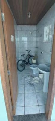 Foto 30 de 36: Casa em leilão em Apucarana - PR — Sobrado com área de 359,22m² e área total de terreno de 554,86m² - Apucarana/PR
