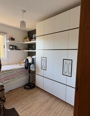 Foto 8 de 9: Apartamento em leilão em Curitiba - PR — Direitos aquisitivos do executado ¿ Apartamento e vagas de garagens do Edifício Prima Torre, situado na Rua Olympio Trombini, 345, Cascatinha, Curitiba/PR.