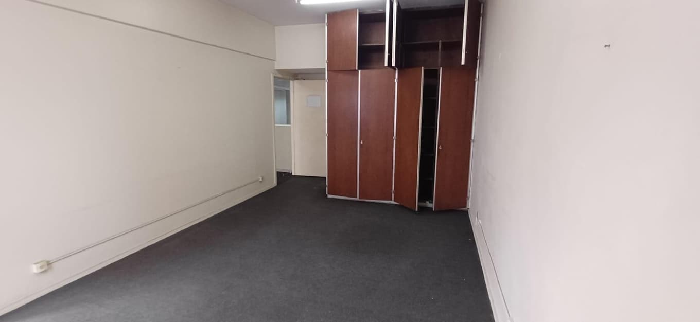 Foto 6 de 57: Comercial em leilão em Rio De Janeiro - RJ, bairro Centro — Conjunto Comercial 377m² na Av. Presidente Vargas, 583 | Centro/RJ | Próximo ao Metrô Uruguaiana e Candelária | Oportunidade para Investidores!