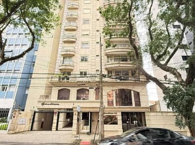Foto 11 de 12: Apartamento em leilão em Curitiba - PR — Apartamento com a área construída de utilização exclusiva de 153,5400m² e vaga de estacionamento do EDIFÍCIO GAUDIUM, Curitiba/PR