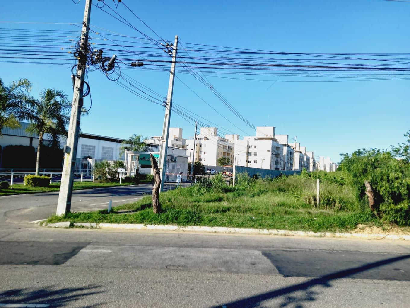 Foto 6 de 19: Apartamento em leilão em Campos Dos Goytacazes - RJ — Apto 126m², Ocupado, 01 Vaga no Parque Califórnia em Campos dos Goytacazes/RJ