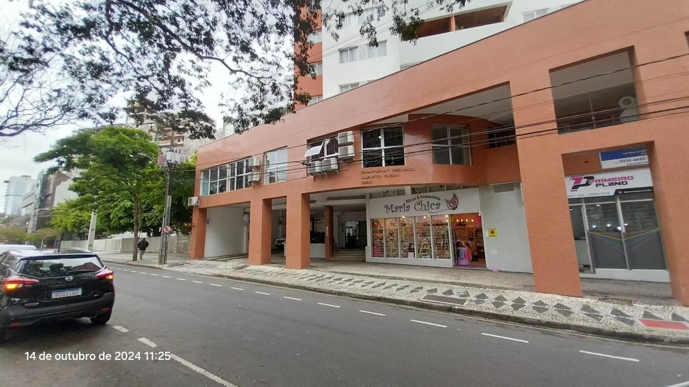 Foto 2 de 10: Apartamento em leilão em Curitiba - PR — DIREITOS AQUISITIVOS sobre o Apartamento n. 1402, com a área construída privativa de 85,22m2, Curitiba/PR