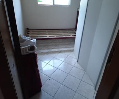Foto 11 de 17: Casa em leilão em Colombo - PR, bairro Gabirobal — IMÓVEL RESIDENCIAL EM COLOMBO/PR