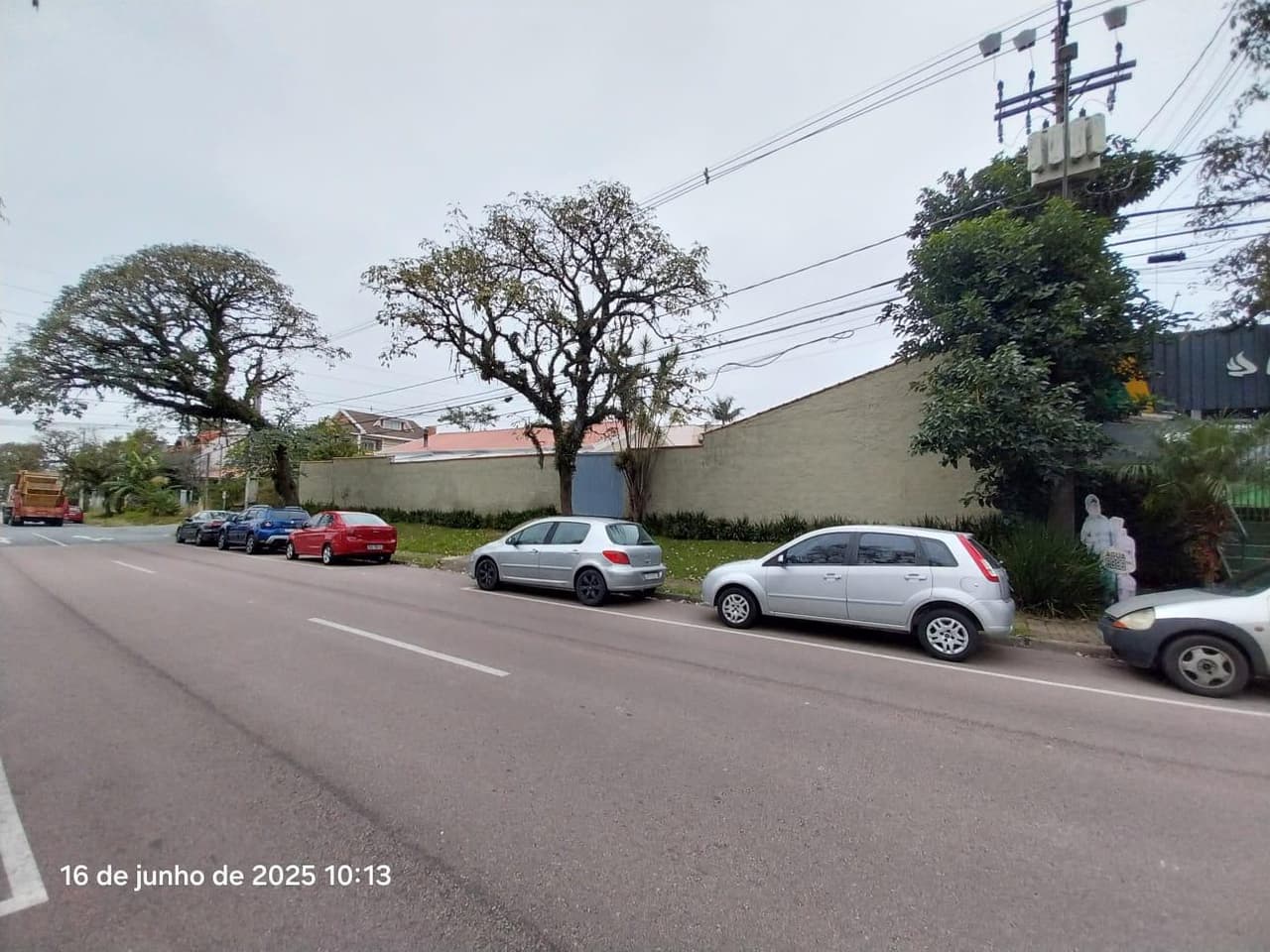 Foto 17 de 17: Casa em leilão em Curitiba - PR, bairro Jardim das Américas — Casa com área de 230m² e terreno com área de 408m², Jardim das Américas, Curitiba/PR