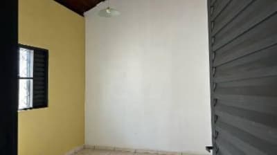 Foto 9 de 13: Casa em leilão em Cassilândia - MS, bairro Vila Pernambuco — Casa 143m² com Terreno 400m² | Cassilândia-MS | Vila Pernambuco | Oportunidade - Próx. à Av. Presidente Dutra e Praça São José - Financiamento até 420 Meses!