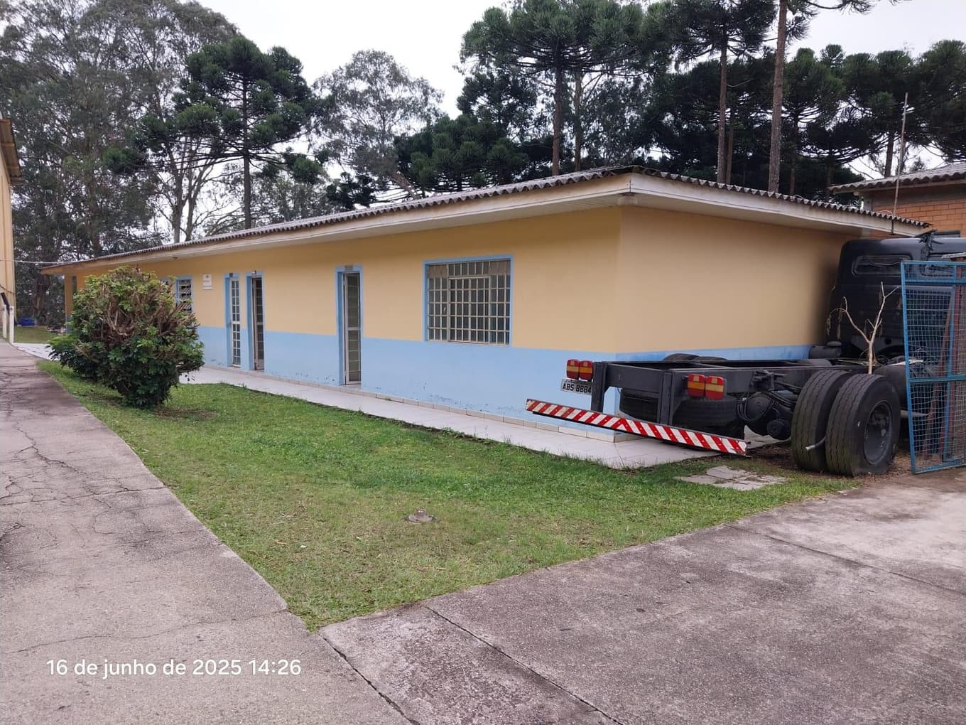 Foto 12 de 16: Terreno em leilão em Almirante Tamandaré - PR, bairro Campina do Arruda — Imóvel terreno de 17.095m² e 2.727m² de área construida, R Ver. Dirceu Pavoni, 246/272 em Alm. Tamandaré/PR. Massa Falida THI Bobinas.