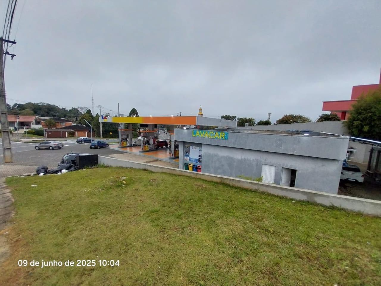 Foto 6 de 59: Comercial em leilão em Curitiba - PR, bairro Vista Alegre — Posto de Combustível com área de terreno total de 3.126,40m², benfeitorias de área total de 477,00m², localizado na Rua Miguel Tschennerl, 47, Vista Alegre, Curitiba/PR