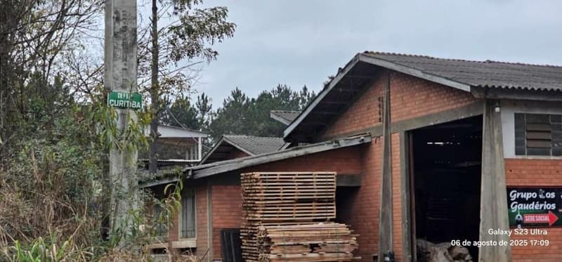 Foto 4 de 4: Terreno em leilão em União Da Vitória - PR, bairro Ouro Verde — Galpão com área de 1.629m² e terreno de 9.883m² - União da Vitória/PR.