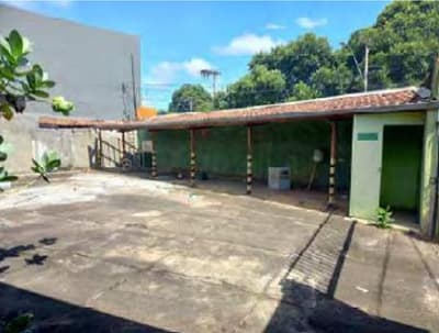 Comercial em leilão em Pirapora - MG — Imóvel Comercial 295m² em Pirapora/MG - Desocupado