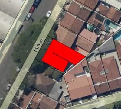 Foto 6 de 6: Terreno em leilão em Umuarama - PR — Lote de terreno urbano com área de 332,40m², contendo uma benfeitoria residencial, situado em Umuarama/PR