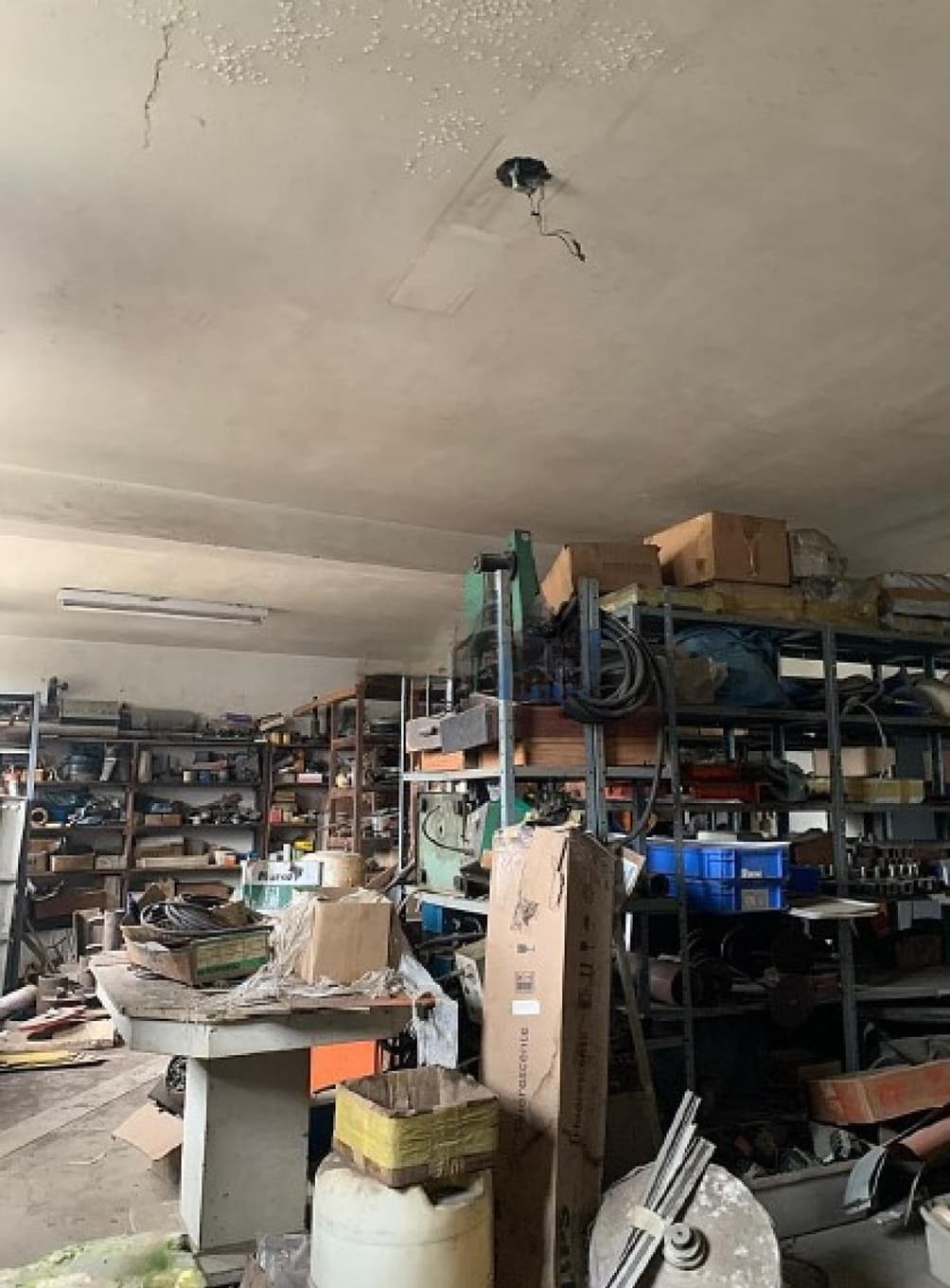 Foto 19 de 28: Comercial em leilão em Colombo - PR — Galpão Industrial em Colombo/PR com 3.863,76 m² de área construída