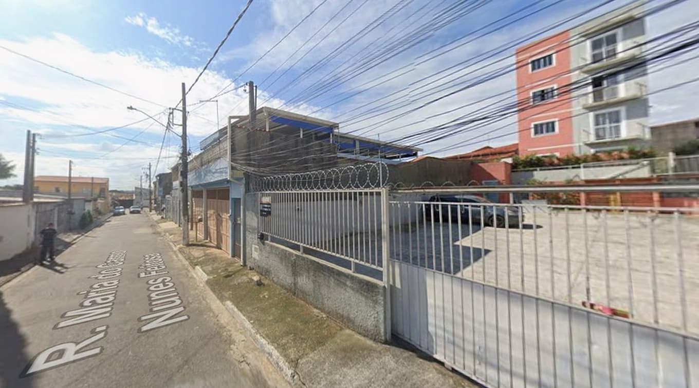 Foto 3 de 3: Apartamento em leilão em Suzano - SP, bairro Caxangá — Apto 45m² c/ 1 vaga | Suzano-SP | Residencial Village Pitangueiras, Bairro Caxangá