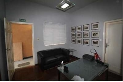 Foto 15 de 44: Casa em leilão em Araçatuba - SP — IMOVEL - CASA RESIDENCIAL e/ou COMERCIAL localizada no Bairro Higienópolis na cidade de Araçatuba/SP