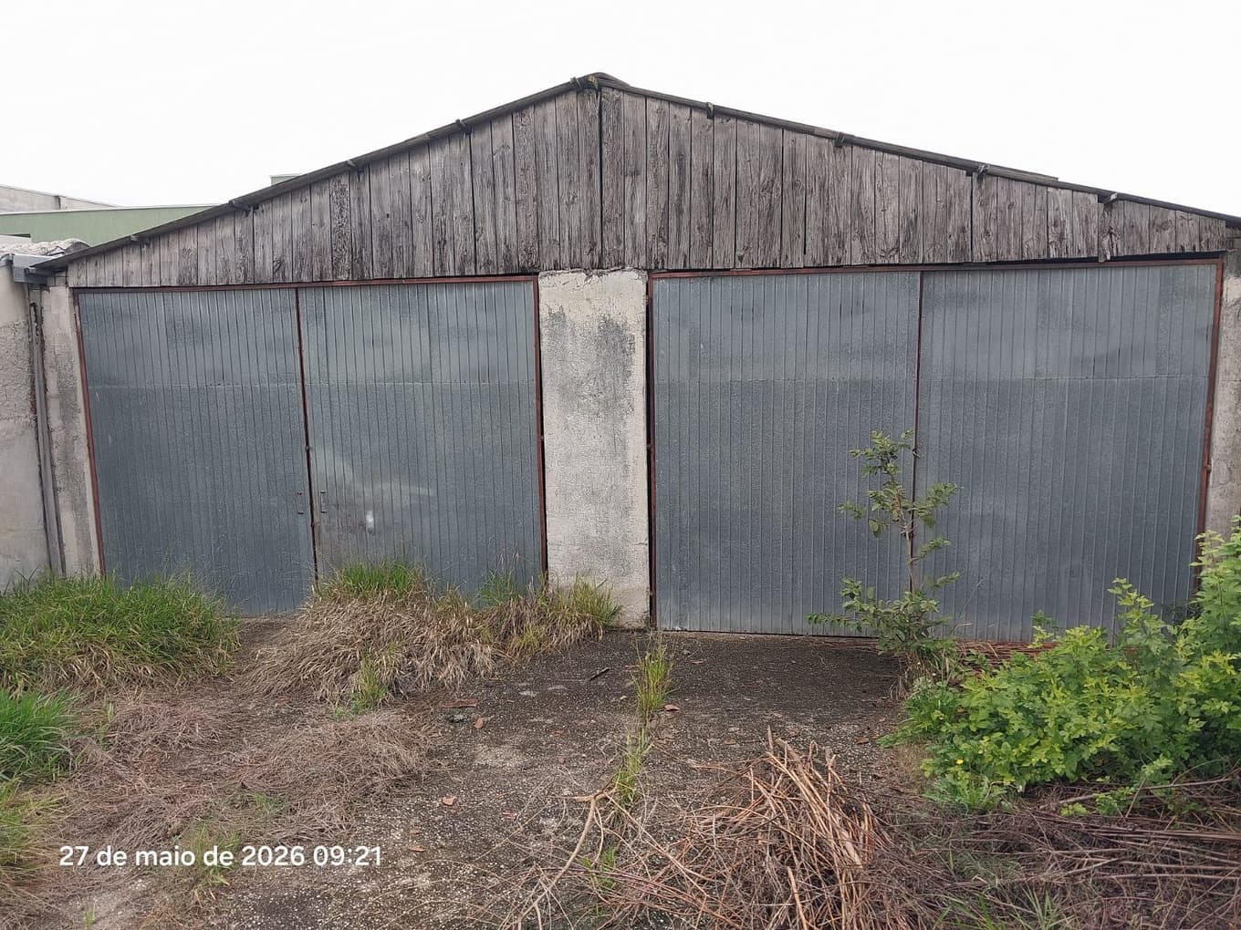 Foto 1 de 24: Terreno em leilão em Pinhais - PR, bairro Vila Tarumã — Terreno com Barracão - Pinhais/PR