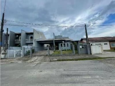 Foto 9 de 9: Casa em leilão em Joinville - SC, bairro Nova Brasilia — Casa, Joinville / SC