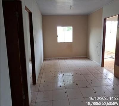 Foto 1 de 7: Casa em leilão em Chapadão Do Sul - MS, bairro Jardim Esplanada I — CASA RESIDENCIAL | A.T. 301,60 M² E A.C 135,08 M² BAIRRO JARDIM ESPLANADA I | CHAPADÃO DO SUL/MS
