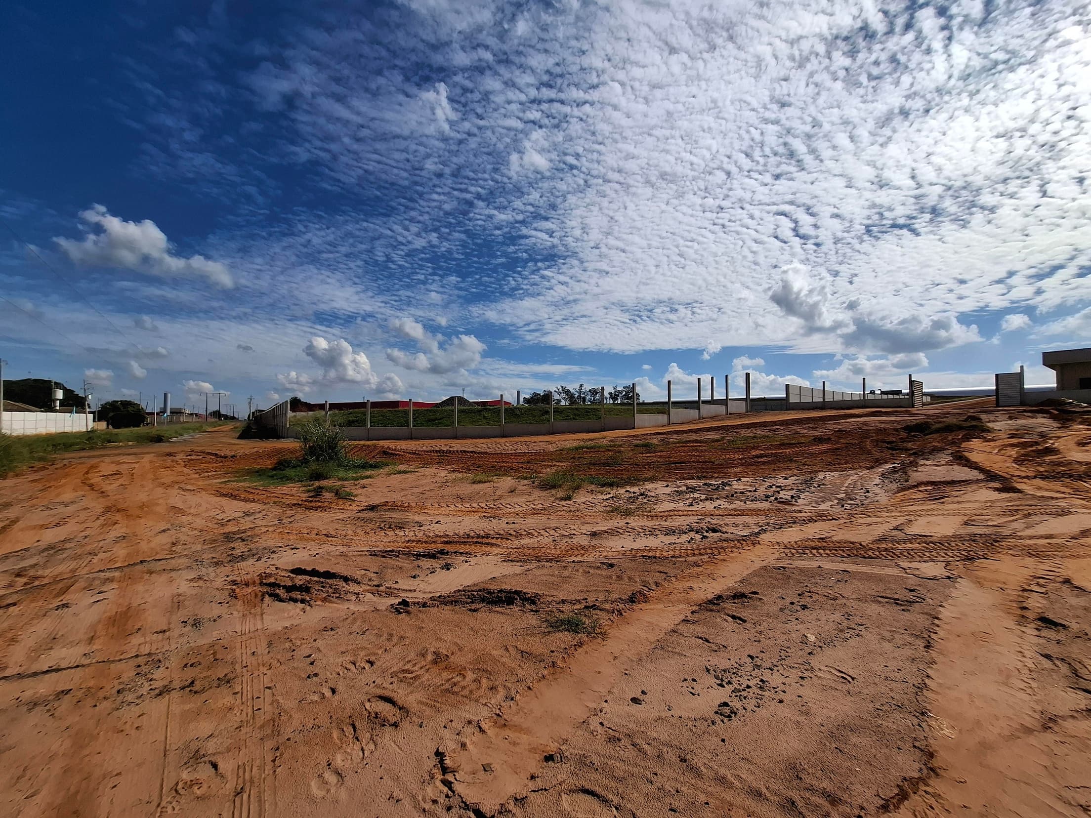 Foto 5 de 8: Comercial em leilão em Mirassol - SP — ÁREA DE TERRA INDUSTRIAL DE 24.200m² LOCALIZADO NA FAZENDA TRÊS BARRAS, MIRASSOL/SP | MATRICULA 13.648