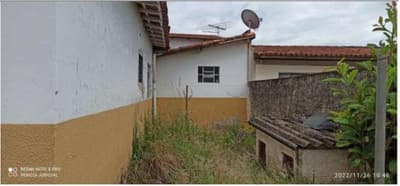 Foto 10 de 10: Casa em leilão em Goiânia - GO — 02 casas do areas de 65,24m2 e 106,99m2 respectivamente na Rua 808, Goiânia/GO