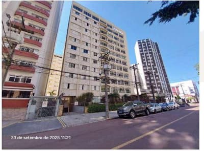 Foto 4 de 17: Apartamento em leilão em Curitiba - PR, bairro Água Verde — Apartamento sob nr.51-B, 4º andar, do Bloco "B" do "EDIFICIO NOTRE DAME" -área construída de 337,2450m2 - Rua Buenos Aires, 639, Bairro: Água Verde, Curitiba/PR.