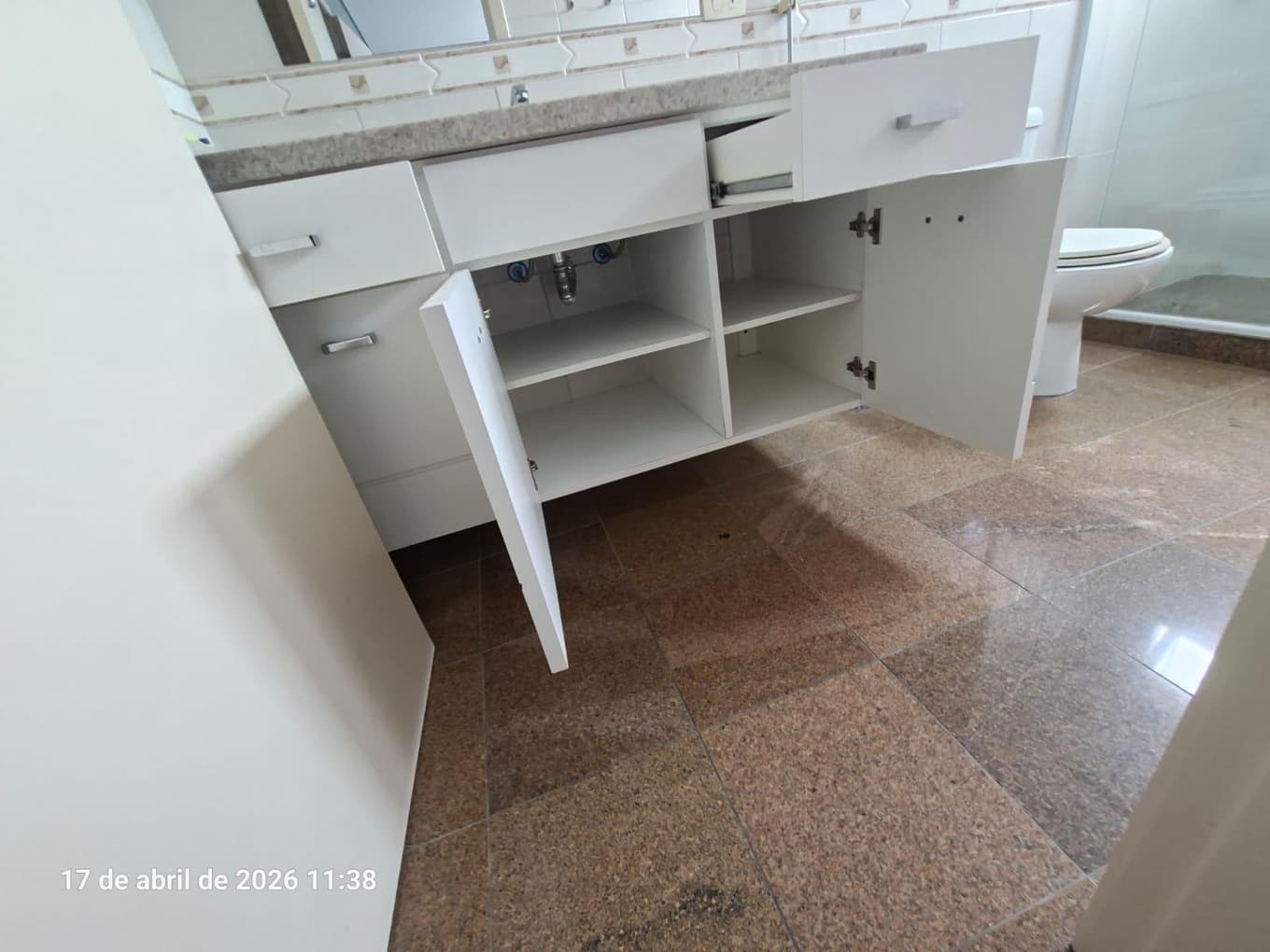 Foto 54 de 61: Apartamento em leilão em Matinhos - PR, bairro Caiobá — Apartamento cobertura, 300,14m² área privativa, vaga de garagem, Edif Costa Allegra, Av Atlântica 2400, Caiobá/PR - R Macedo/PR