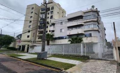 Apartamento em leilão em Curitiba - PR — Apartamento do Edifício Astragalus, situado na Rua Paraguassú nº 700, Alto da Glória, Curitiba/PR.