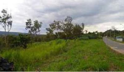 Foto 2 de 3: Terreno em leilão em Três Marias - MG, bairro Cemig — Terreno 937m² Desocupado em Três Marias/MG