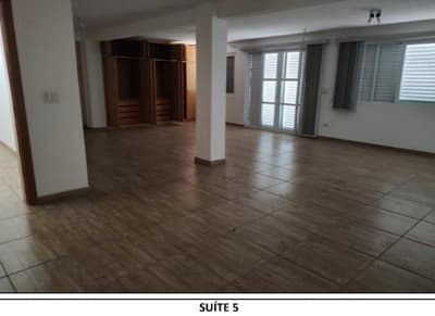 Foto 39 de 48: Casa em leilão em Santana De Parnaíba - SP — IMÓVEL URBANO COM ÁREA TOTAL DE 5.381,90 m2 EM SANTANA DE PARNAÍBA-SP
