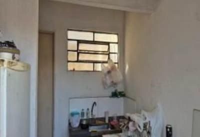 Foto 6 de 13: Comercial em leilão em Barretos - SP — Imóvel Misto, sala comercial, 2 casas, 2 quitinetes. Bairro Marilia