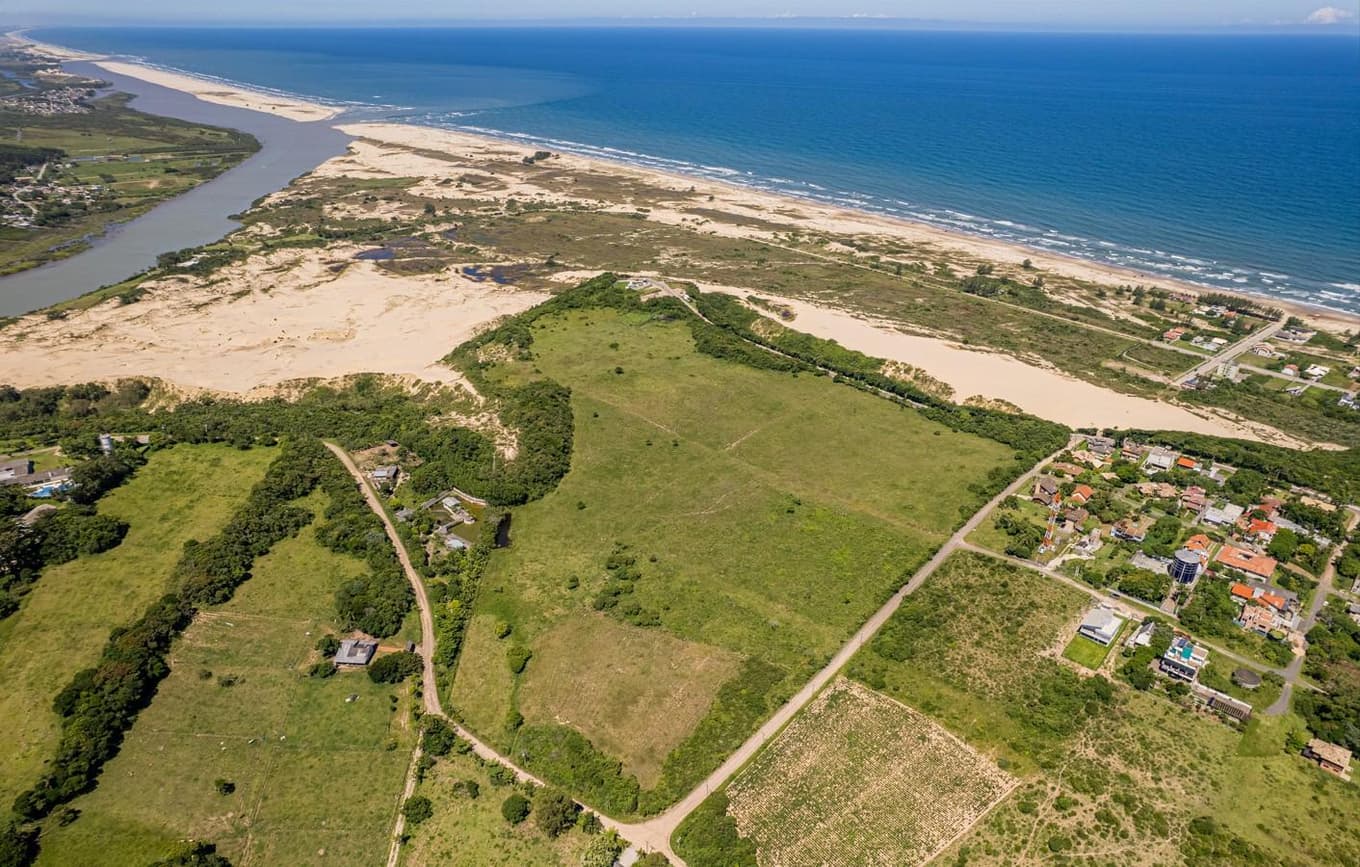 Foto 8 de 22: Terreno em leilão em Araranguá - SC — Lote de Terreno com 600m² - Morro dos Conventos - Araranguá - SC
