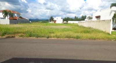 Foto 3 de 3: Terreno em leilão em Vargem Grande Do Sul - SP — Terreno, A.T. 303m², Residencial Jardim Itália