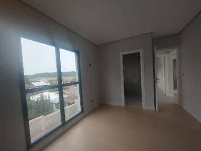 Foto 8 de 10: Casa em leilão em Passo Fundo - RS, bairro Integração — Casa 127m² com Terreno 171m² | Passo Fundo-RS | Integração - Financiamento até 420 Meses!