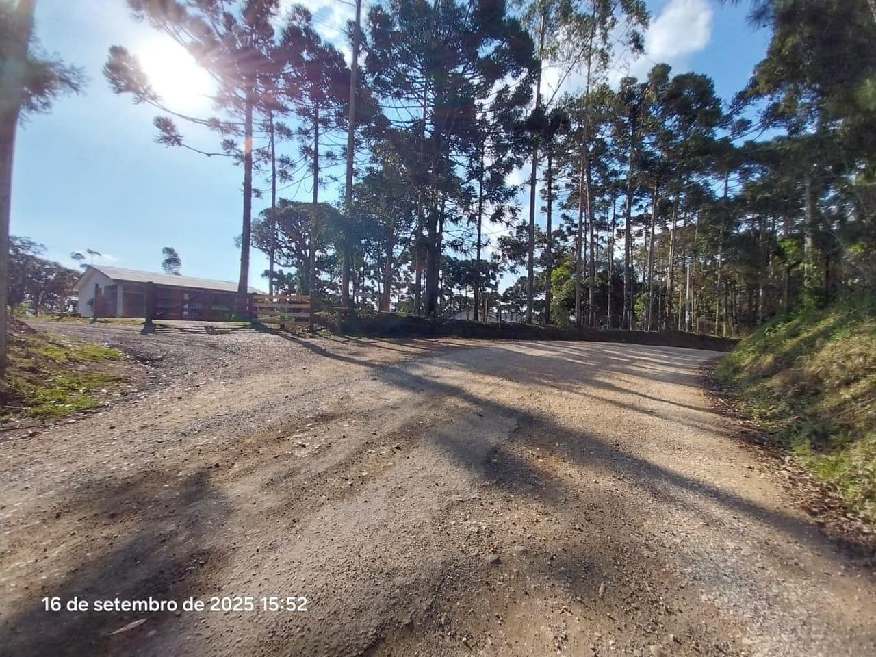 Foto 1 de 31: Area Rural em leilão em Campina Grande Do Sul - PR — Direitos de Posse sobre Chácara de 9,68 Hectares - Campina Grande do Sul/PR