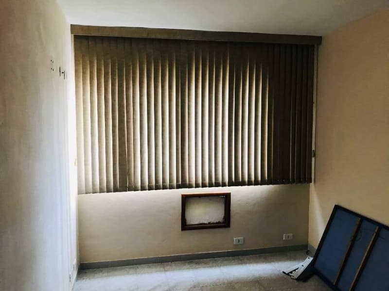 Foto 9 de 14: Apartamento em leilão em Rio De Janeiro - RJ, bairro Engenheiro Leal — Apartamento, Ocupado, Rio De Janeiro / RJ (21% abaixo da avaliação)