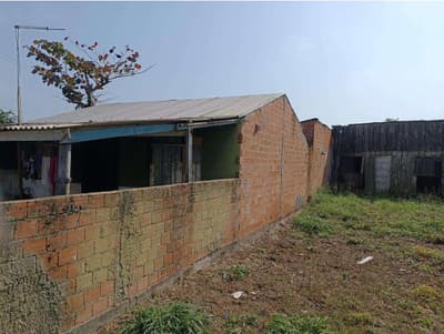 Foto 2 de 3: Terreno em leilão em Pontal Do Paraná - PR, bairro Balneário Canoas — Terreno urbano com aproximadamente 350m², contendo residência com aproximadamente 142m², Pontal do Paraná/PR